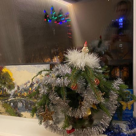 Apartment 30 M2 On Sergei Esenin 11 Kharkiv Eksteriør billede