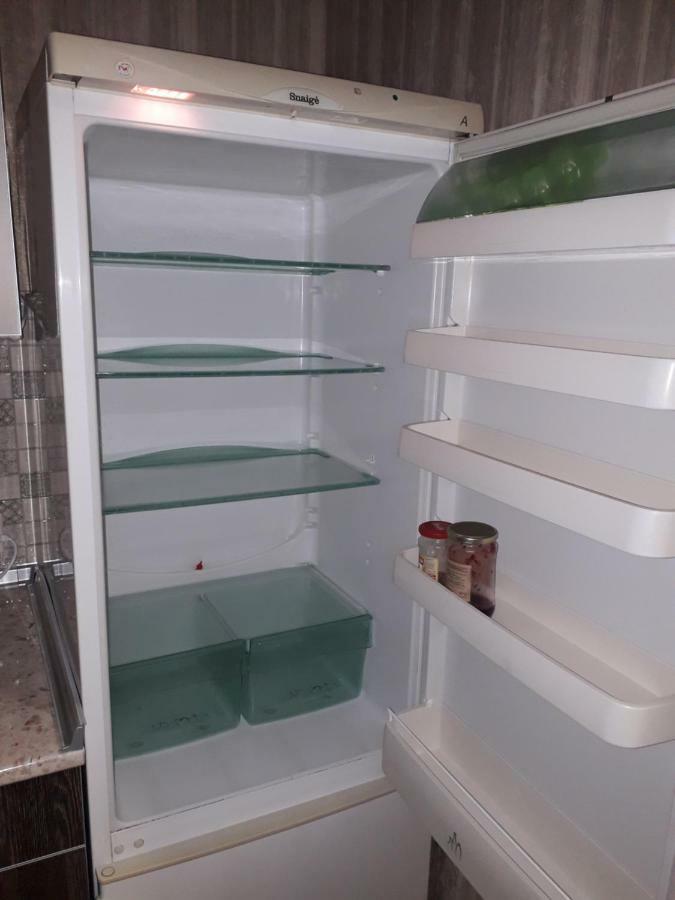 Apartment 30 M2 On Sergei Esenin 11 Kharkiv Eksteriør billede